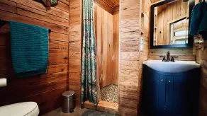 Beautiful Log Cabin with lake access, pond, and 4-wheeling trails - Image 3