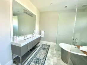 Enjoy a new construction home with heated salt pool close to everything Naples - Image 3
