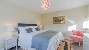 Quarry Lodge, Lydney - sleeps 6 guests in 3 bedrooms - Image 3
