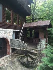 Traditional Lodge in Mountain, 10 km from city, w/grill,  jacuzzi, hiking trails - Image 5