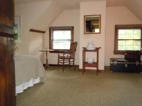 Gemütliches historisches Cottage auf einem Hügel mit Blick auf den Mount Ascutney - Image 5