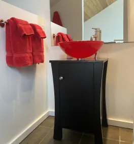 Moderne Stadt Loft Unterkünfte auf einer privaten Lage direkt am See! - Image 5