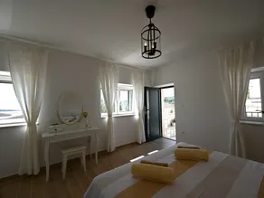 House Palma - Image 5