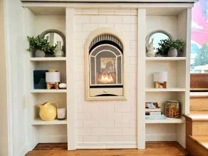 Romantic weekend getaway for two! featuring a fireplace and hot tub, - Image 2