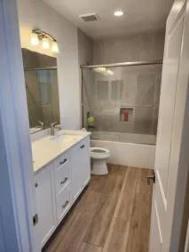Madison's Place<br>Cozy & Comfortable Modern Home - Image 3