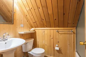 Chalet 23 by Mammoth Mountain Chalets - Image 3