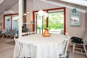 Secluded Harbor Cottage-By Traum - Image 3