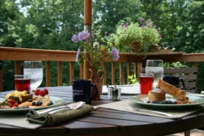 Bent Creek Lodge Bed & Breakfast - Image 5
