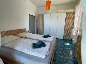 Cozy house with a fantastic view of the ocean from every room, free Wi-Fi - Image 4