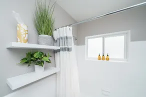 2 BR | Perfect for Long Term Stays | 2 miles to Beach - Image 3