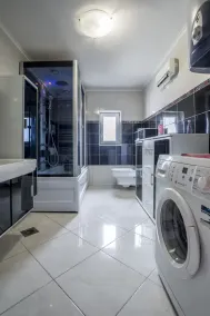 Luxury apartment Alduk close to Znjan beach with the sea view - Image 4