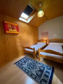 5 minutes from Annecy? Apartment on 2nd floor of a house with large garden - Image 5