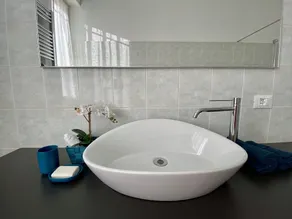 Modern Apartment Luci & Stelle near Lake Como - Image 3