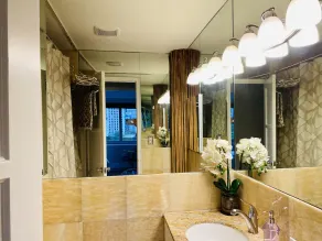 2 bedroom penthouse downtown Seattle - Image 4