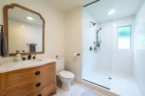 Secluded luxury House in the Hills w/king bed - Image 2