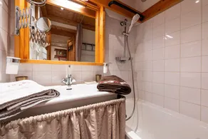 Appartement \"Le Châtelard\" avec vue sur les montagnes, terrasse privée et Wi-Fi - Image 3