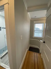 Beautiful sun filled 2 BR 3 blocks from beach- 2 beach passes- kids are free - Image 5