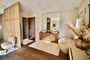 Villa BAHAMAS, facing St Tropez, beaches 100 m'away - Image 2