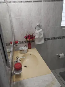VÄLKOMMEN HEM, jag inbjuder dig att njuta av vårt hem. - Image 4