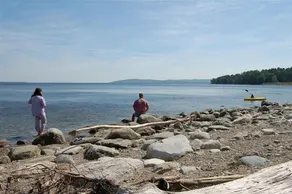 Beautiful, Private Oceanfront Cottage on Penobscot Bay - Image 3