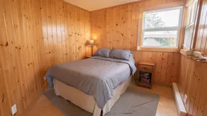 Belle Lake Front Cottage - Image 4