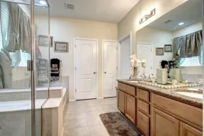 14 mins to DIA/ Gaylord /Anshutz. Can be rented long term with Huge discount . - Image 4