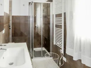 Gemütliche Wohnung für 6 Personen mit  W-LAN, Klimaanlage, TV und Terrasse - Image 2
