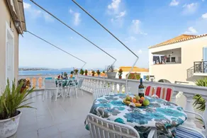Mata, vacanze nei colorati Spetses - Image 5