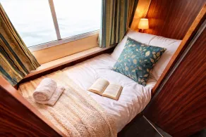 Riverboat with dockside terrace or navigation option WITHOUT PERMIT - Image 3