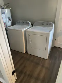 Next door to Wildlife Mgmt Area. Full kitchen, washer/dryer. - Image 2