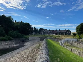 Traditional cottage with stunning views and walks on the doorstep. - Image 2