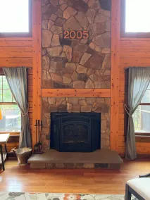 4 senge / 4 bad-White Mountains-Log Home Retreat - Image 3