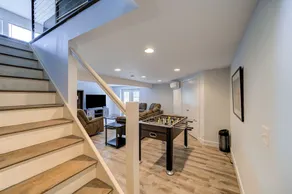 Fabulous 4 Season Resort Home  on the Ten Mile River - Image 4