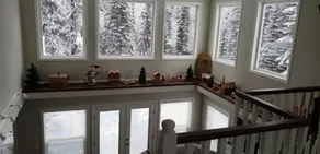 3-stöckig, 6 Schlafzimmer, 5 Schlafzimmer, 2 Küchen, Ski in / Ski out Mehrfamilienberg H - Image 3
