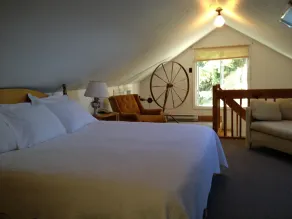 Beach House at Durell Point - Image 3