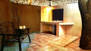 Kumbuk River Elephant Villa - Image 2