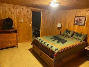 Lake House - Image 4