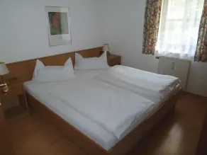 Ferienwohnung Nr. 03, 92 m², 2-6 Personen, 2 Schlafzimmer, Wohnküche, Kabel-TV, Terrasse, WLAN - Image 4