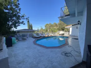 Beautiful home with amazing views local to LA fun - Image 5