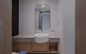 Sunny Zenity Residence Downtown - Image 3