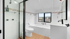 The Jindabread House - Image 5