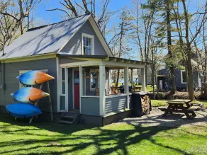 Creek Side Cottage with Lake Views, Lake Access, Dock and Secluded Yard - Image 5
