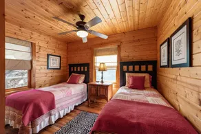 Above the River | 5 Min. Walk to Private Riverfront area | Hot Tub - Image 5