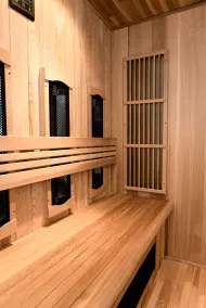 Boonuz luxury guesthouse, lounge terrace and IR sauna - Image 3