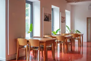 Hotel Taxis Bratislava - Suites - Image 5