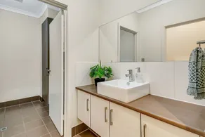Christies Beach Exclusive Townhouse II - Image 3