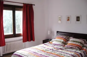 Superb villa with large private  garden + heated pool  for 8 adults + 4 children - Image 5