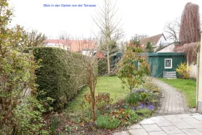 Friendly apartment in city location with terrace and parking space - Image 5