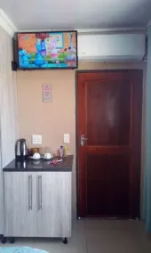 Hulela Guest House - Image 2