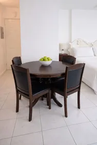 Cosy & Stylish Studio at Turtle Beach Towers - Pool, Beach & Town Nearby - Image 4